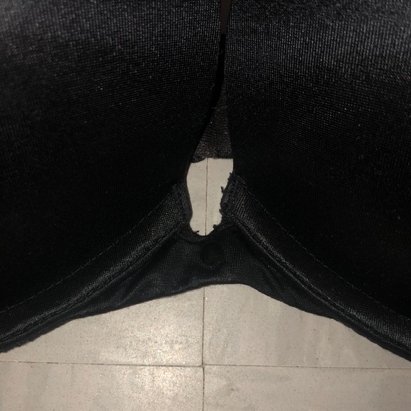 Black Very Sexy Push Up Bra Victoria’s Secret - Picture 2 of 6